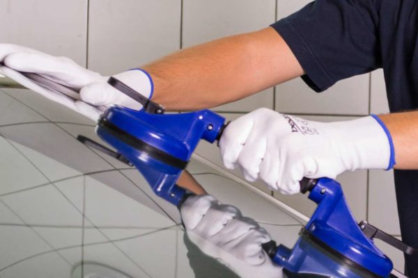 Windschutzscheibe reparieren 