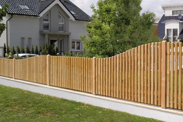 Sichtschutz senkrecht breitseitig