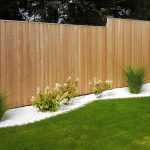 Sichtschutz Bretterzaun aus Lärchenholz